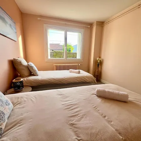 Jolie Maison 2 Avec Jardin A - Ideal Familles - Parking Gratuit - Confort Equipee Royan